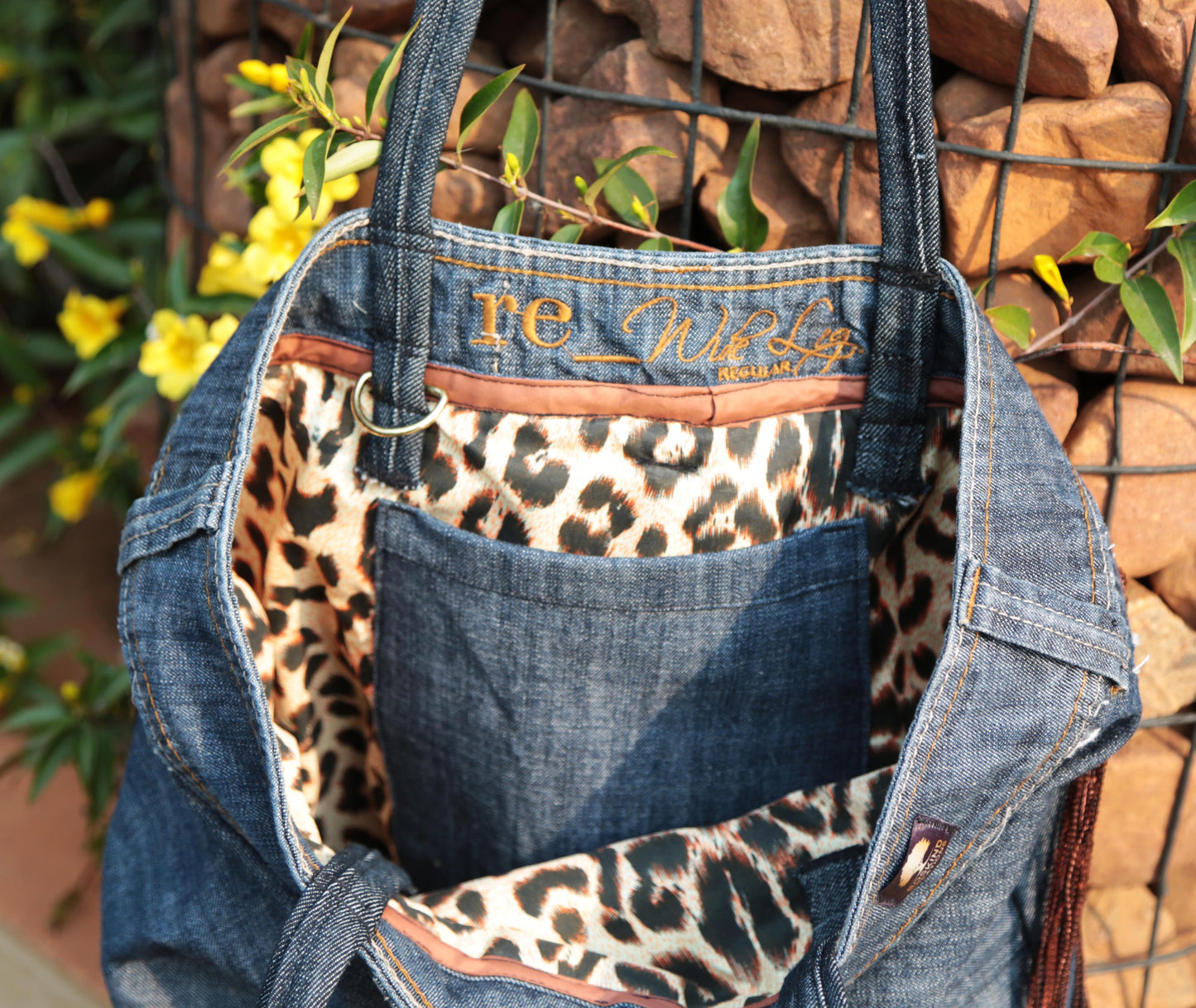 JESSE HANDBAG - WESTERN BROWN LEOPARD INNER