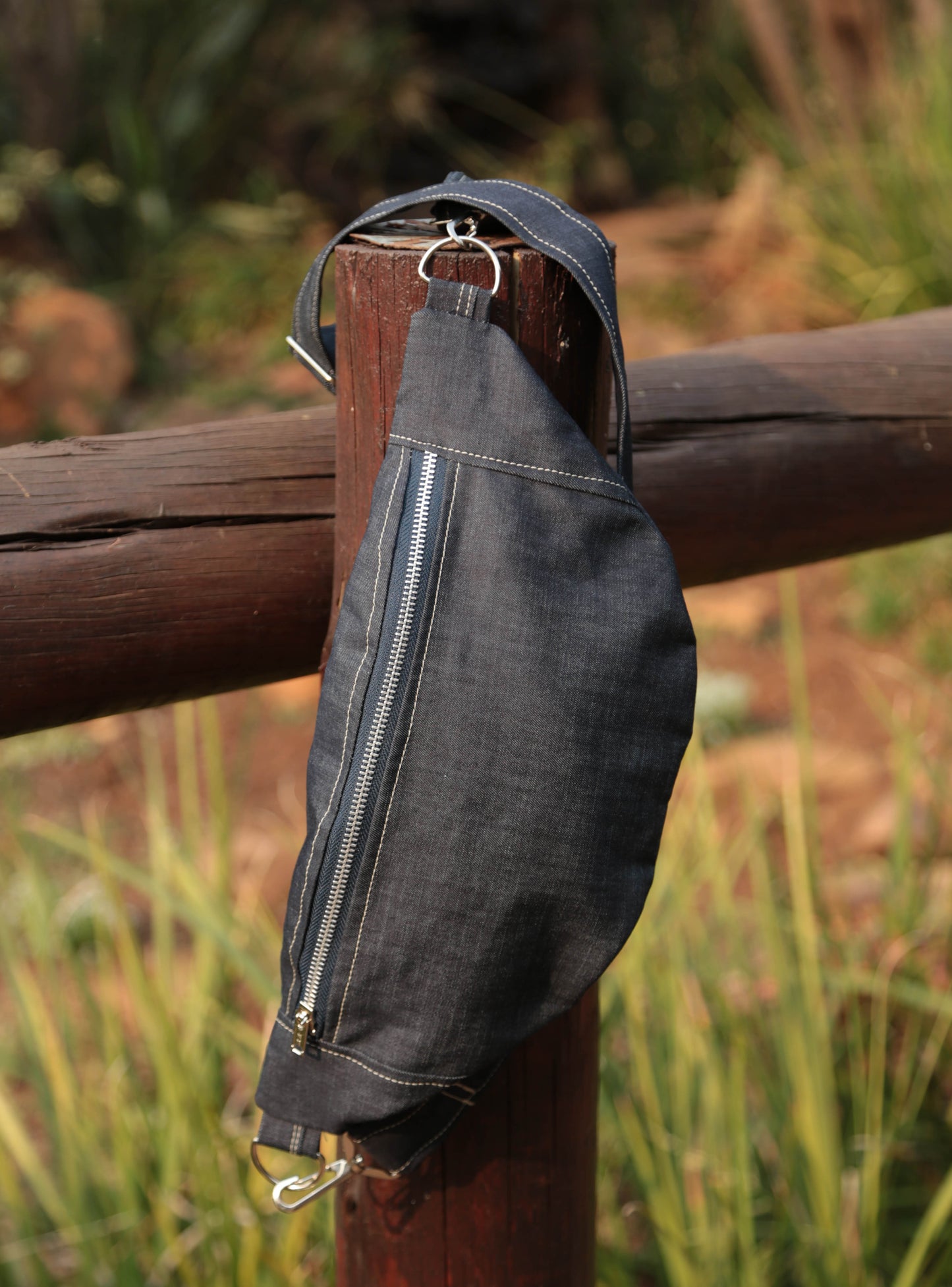 CROSS BODY BAG - WESTERN DENIM BLUES