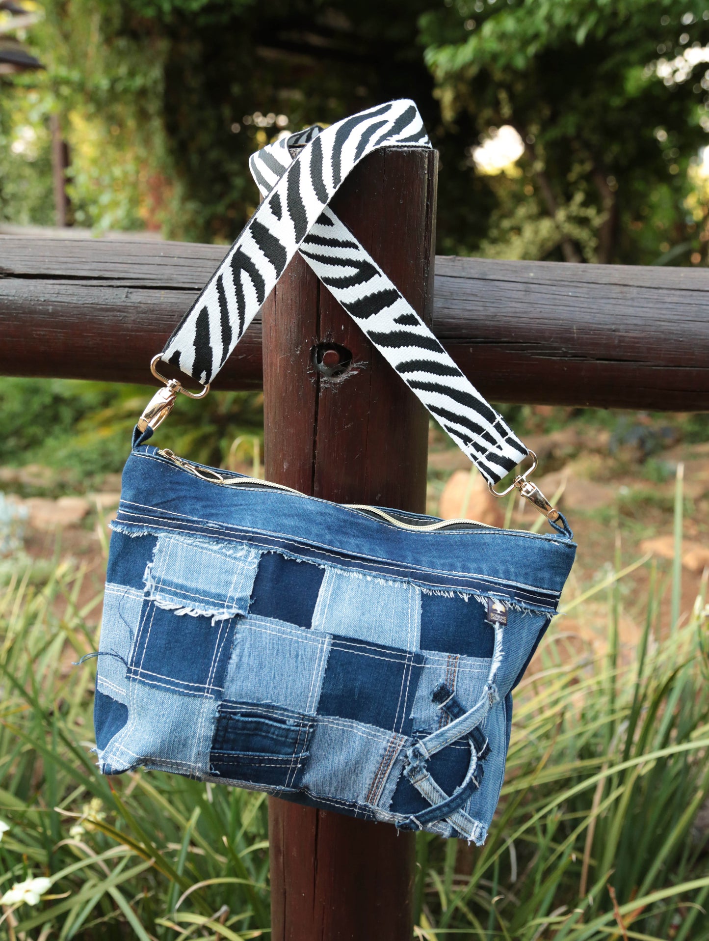 LEVI LEGEND - BLUEPRINT RETRO CLUTCH