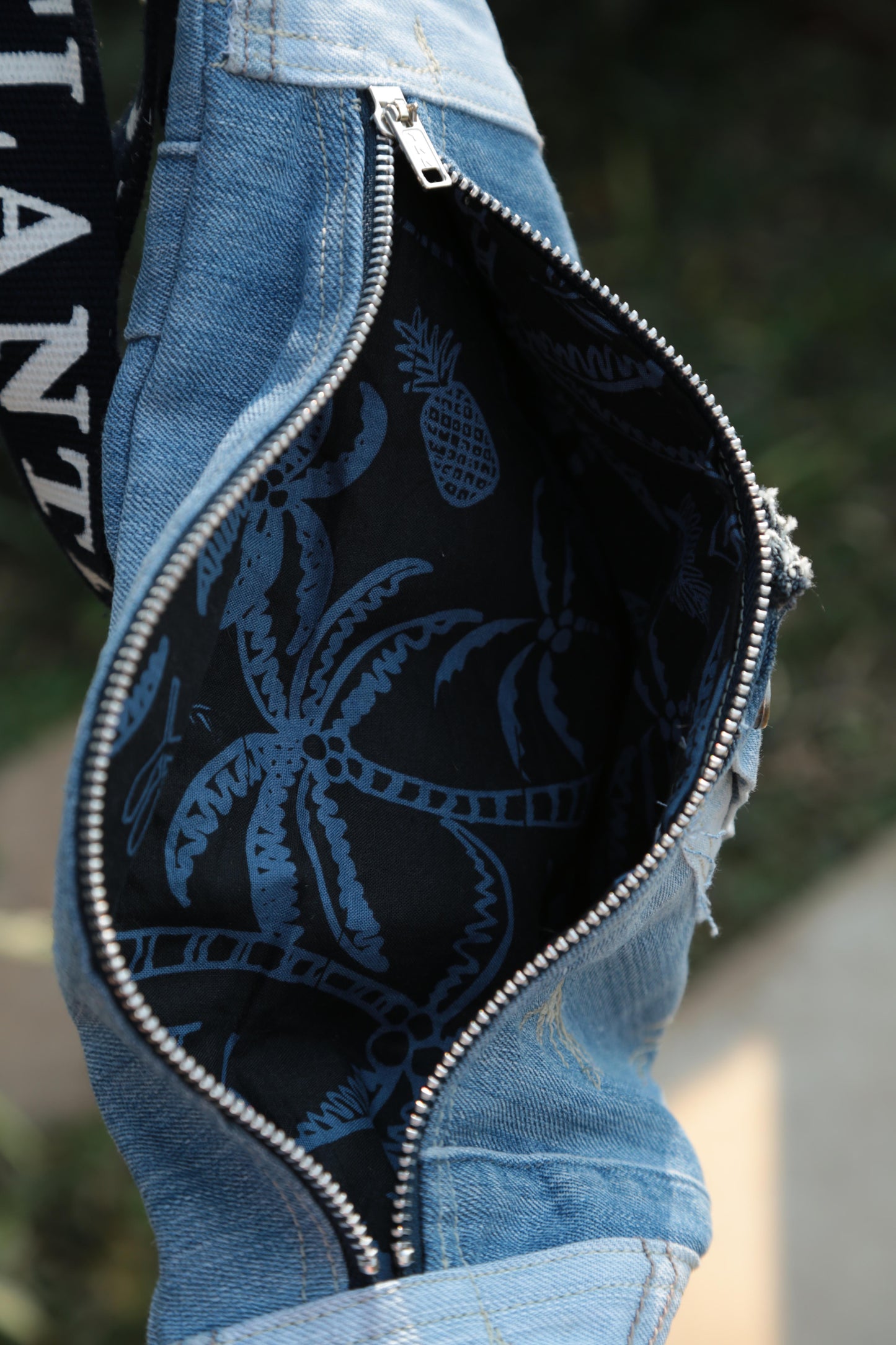 CROSS BODY BAG - 9 TO 5