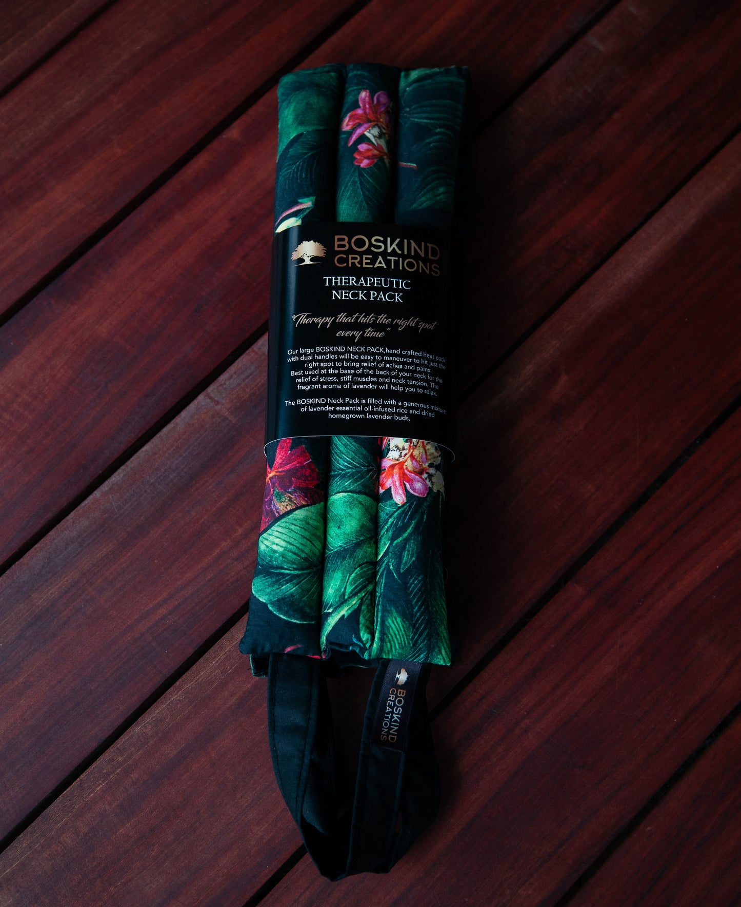 BOSKIND THERAPEUTIC NECK HEAT PACK - TROPICAL FLOWERS