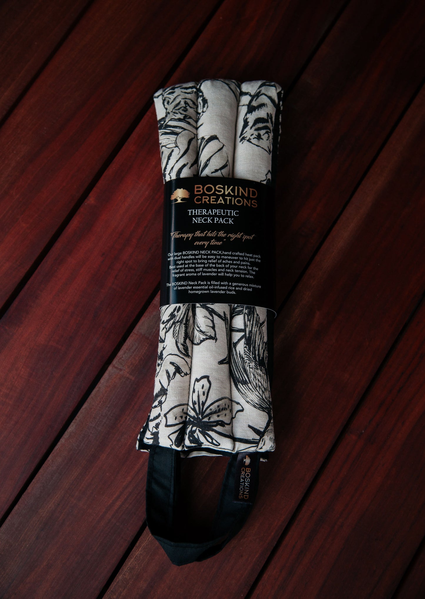 BOSKIND THERAPEUTIC NECK HEAT PACK - TIGER FLOWER