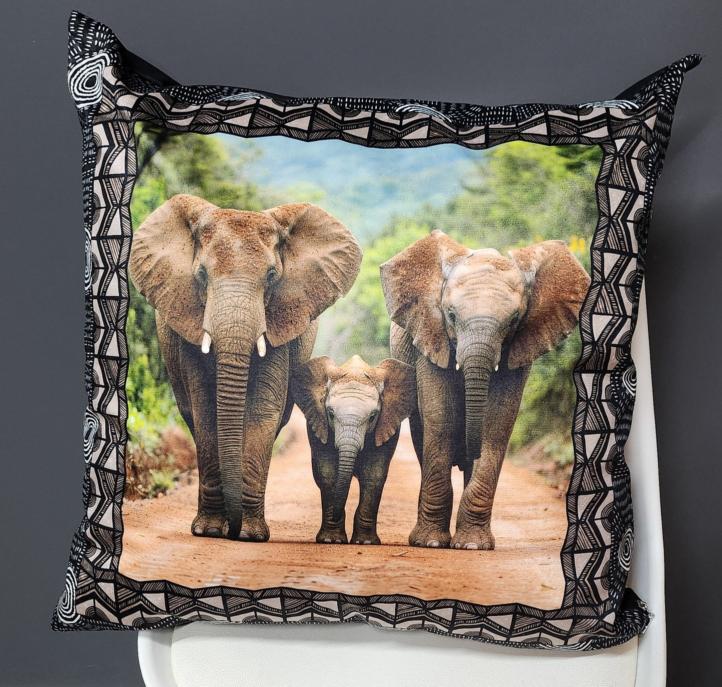 BOSKIND Luxurious African Safari Cushion - Elephant Family