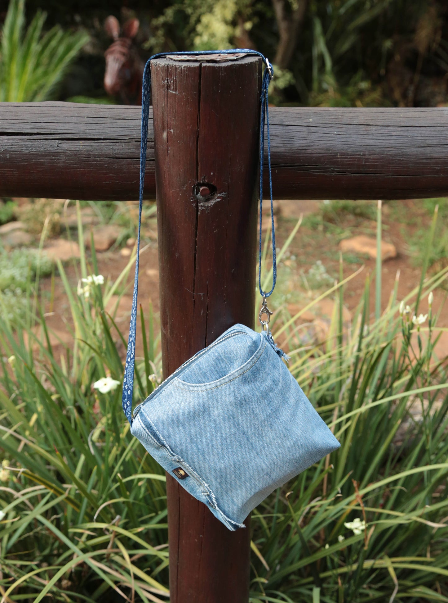 CROSS BODY BAG - MAKOTI 3