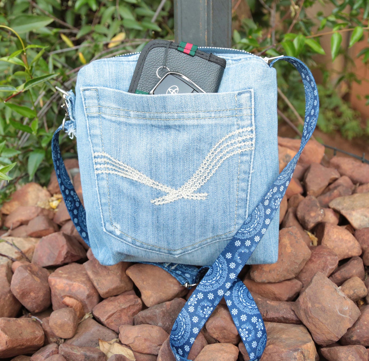 CROSS BODY BAG - MAKOTI 3