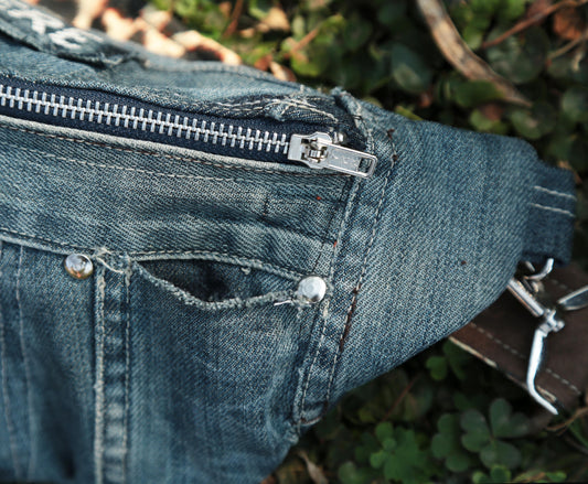 CROSS BODY BAG - HEMISPHERE