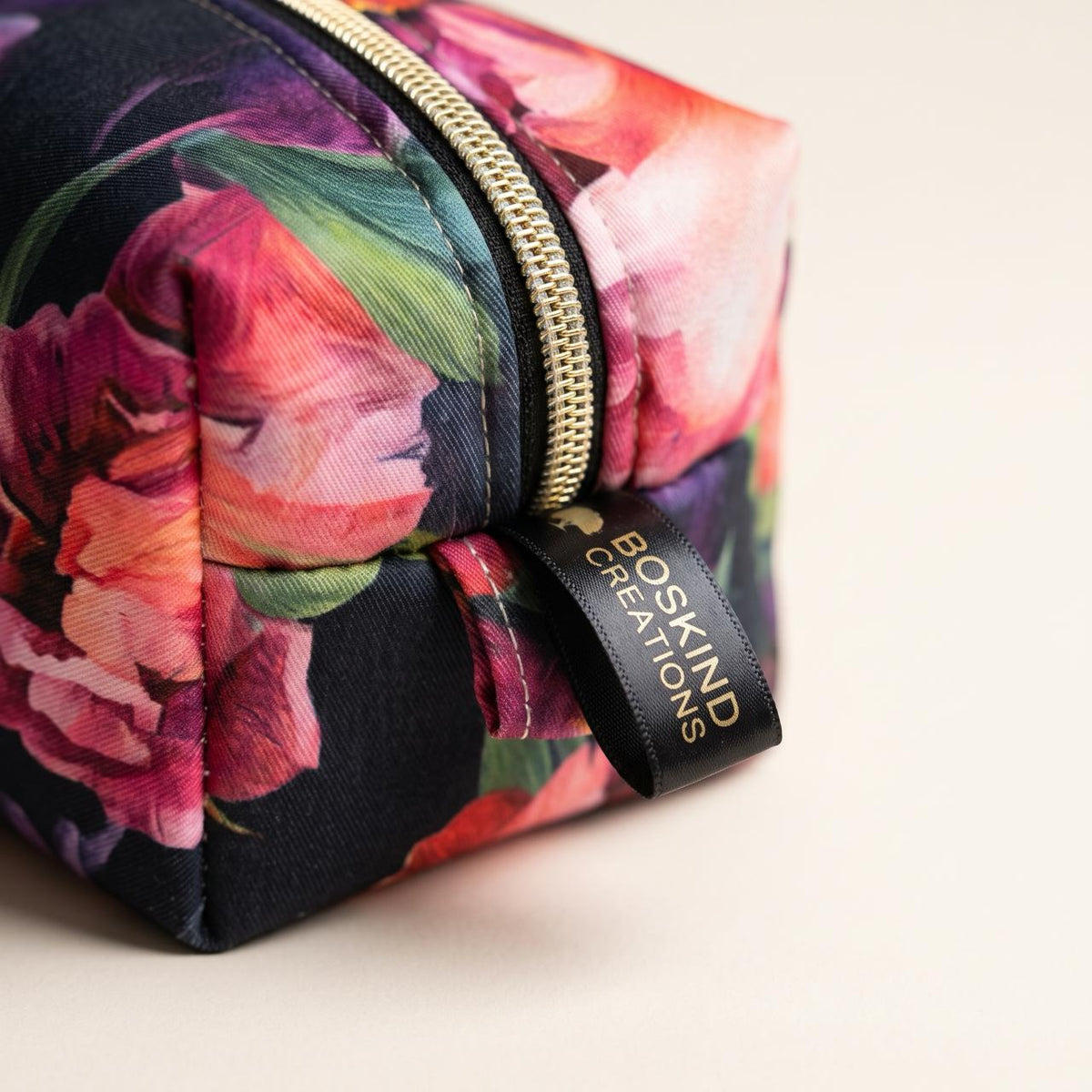 Midnight Bloom Beauty Bag Boskend label detail