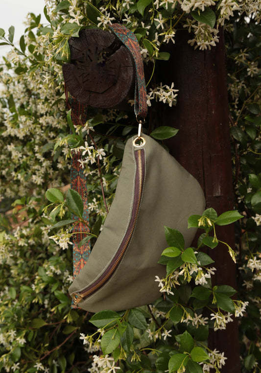 CROSS BODY BAG - LAZY TURTLE 2