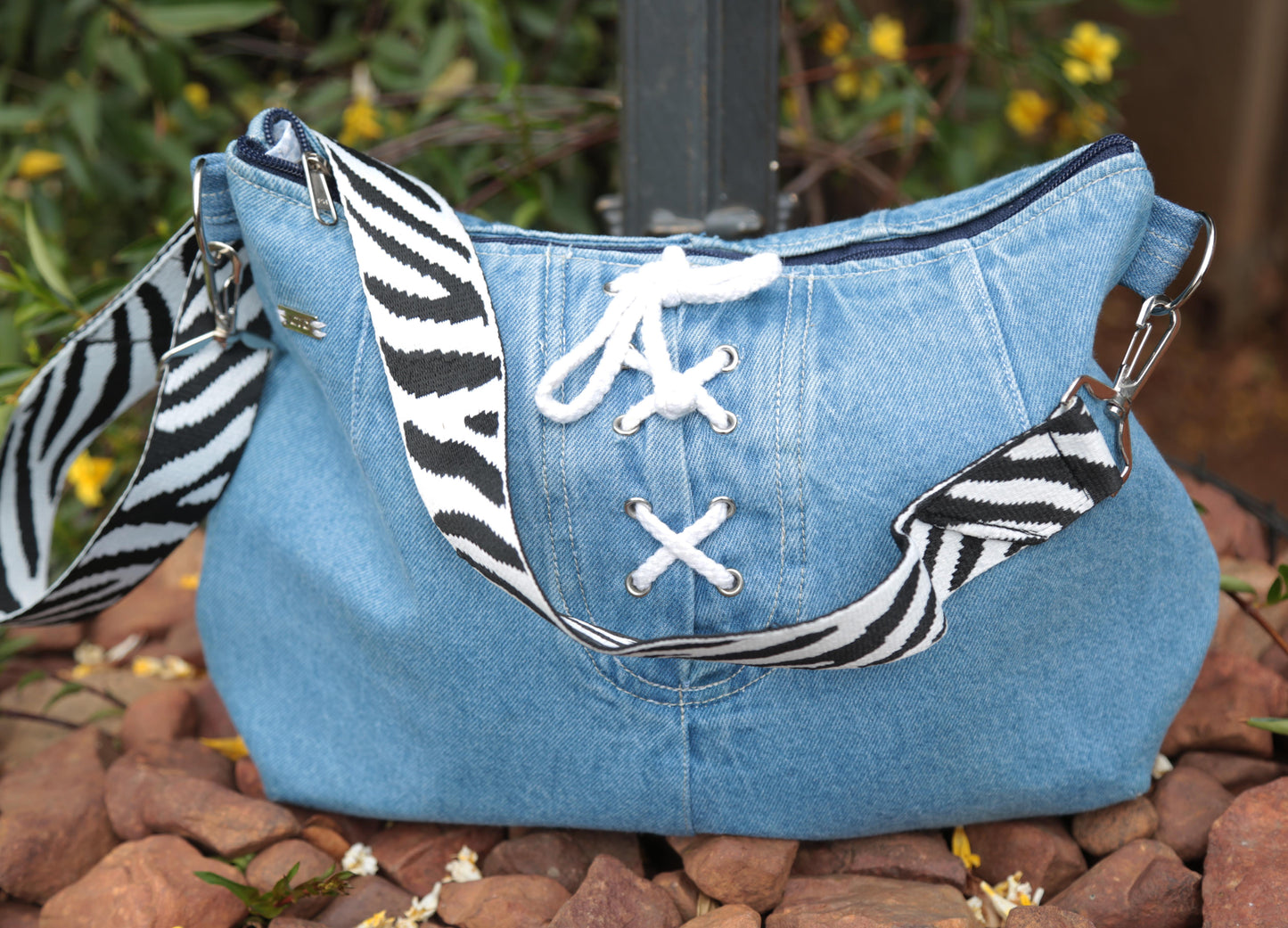 LEVI LEGEND - HANDBAG