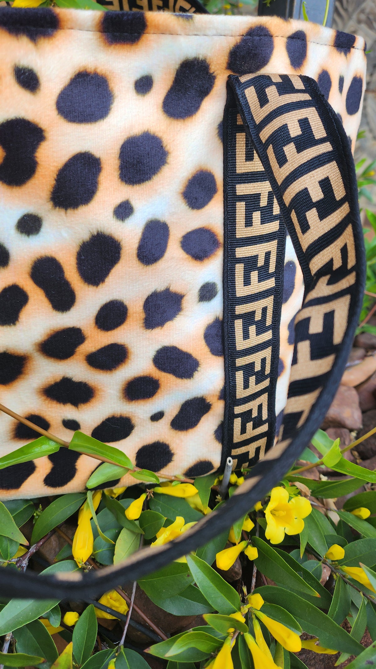 Bespoke Handbag - BOSKIND Luxurious Leopard