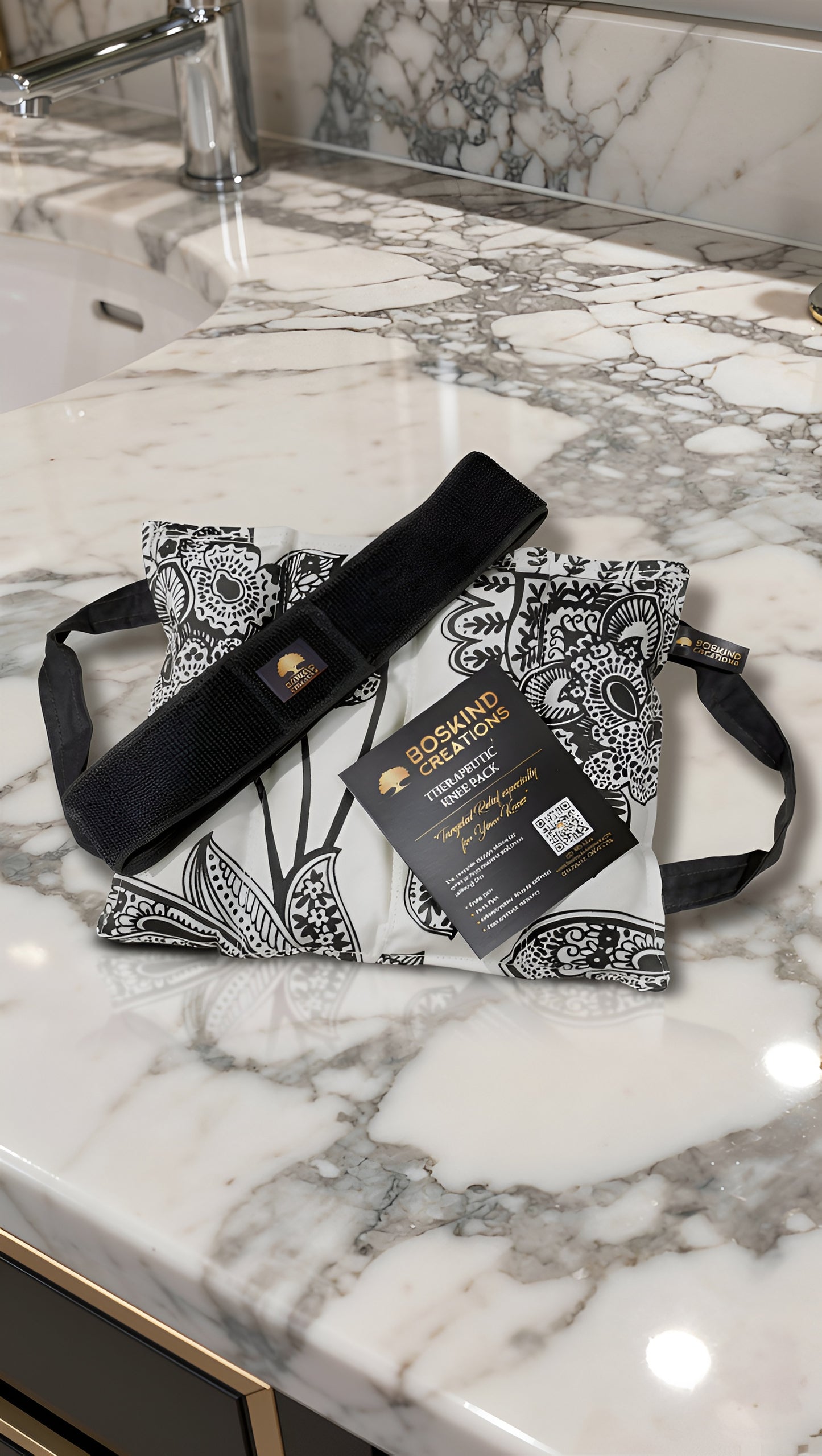BOSKIND THERAPEUTIC KNEE PACK - BLACK AND WHITE