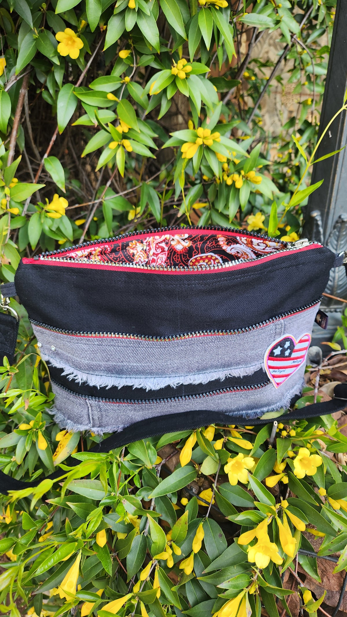 Bespoke Handbag - BOSKIND red and black retro clutch