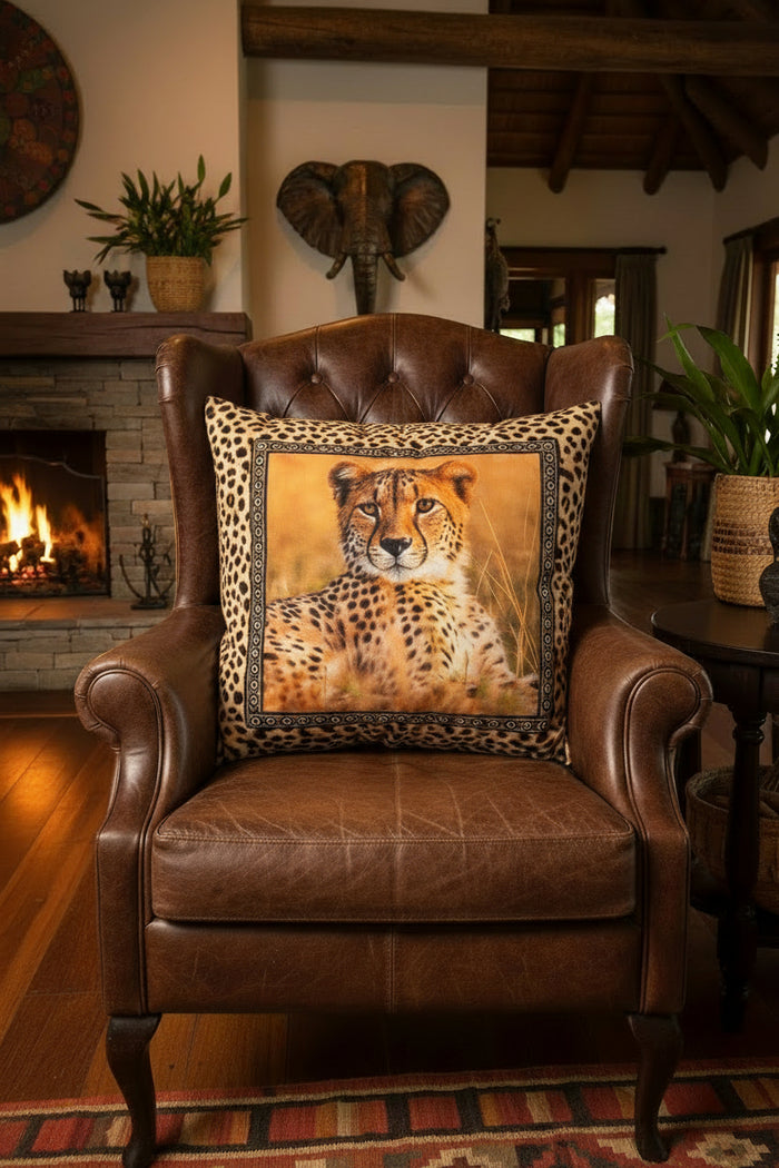 BOSKIND Luxurious African Safari Cushion - Cheetah Queen
