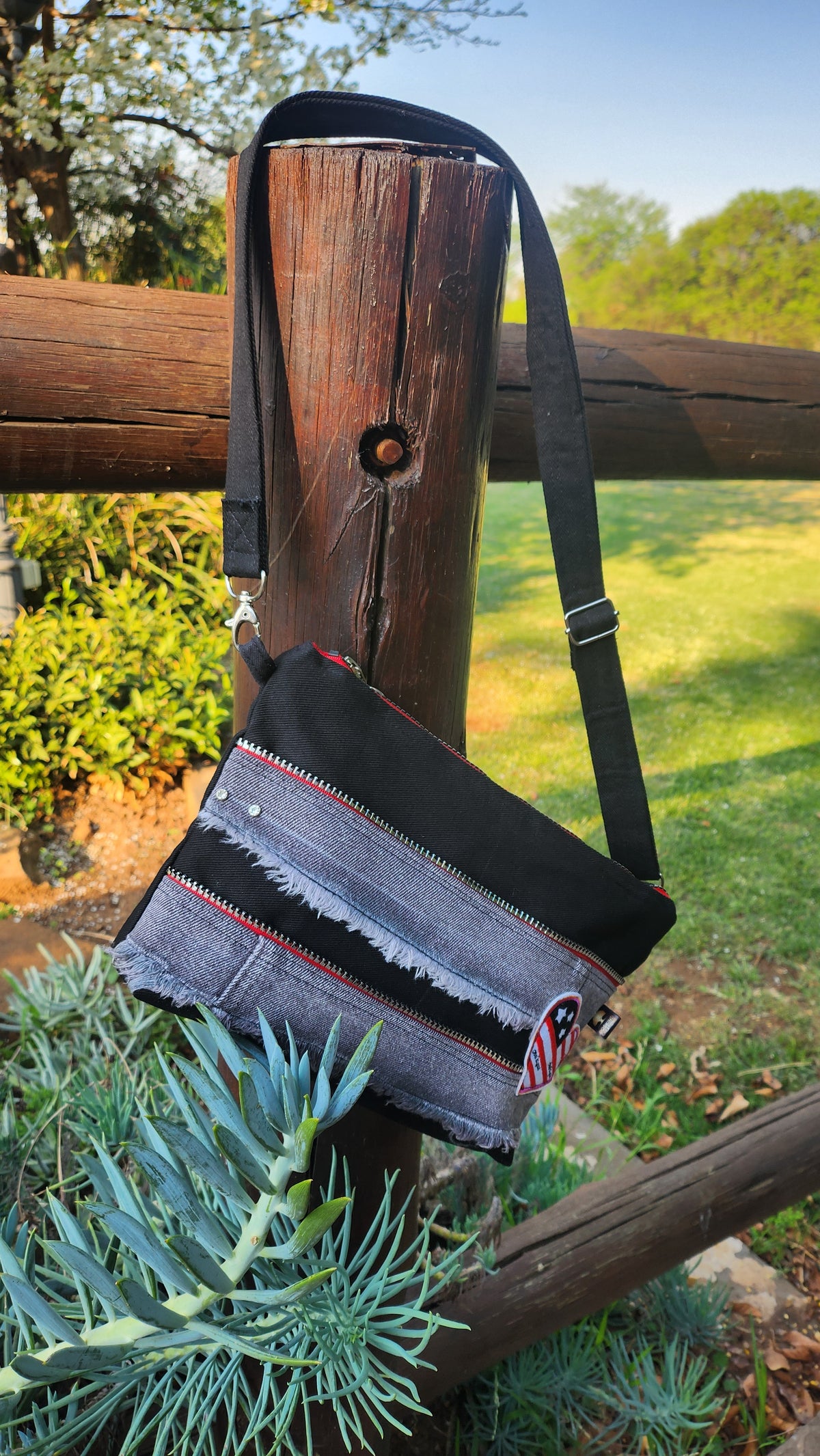 Bespoke Handbag - BOSKIND red and black retro clutch