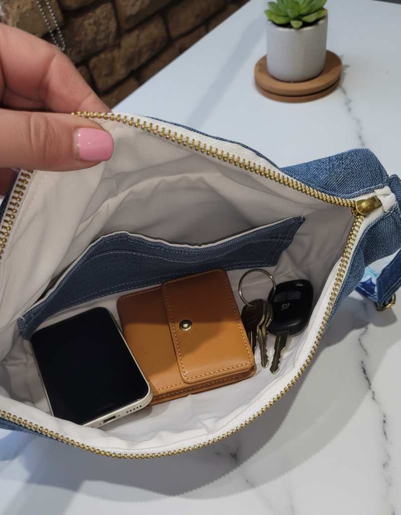 CROSS BODY BAG - Denim Days