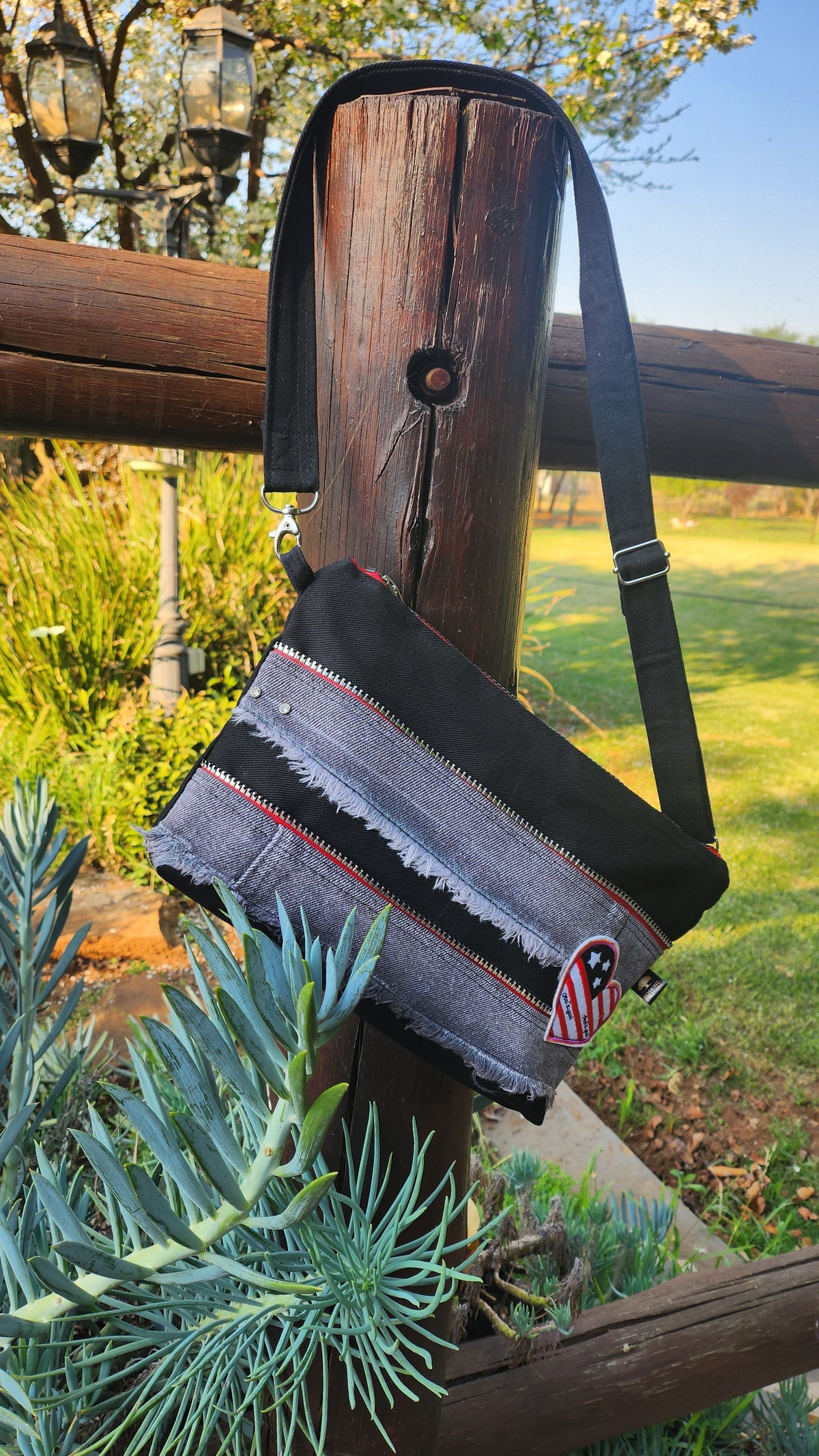 Bespoke Handbag - BOSKIND red and black retro clutch