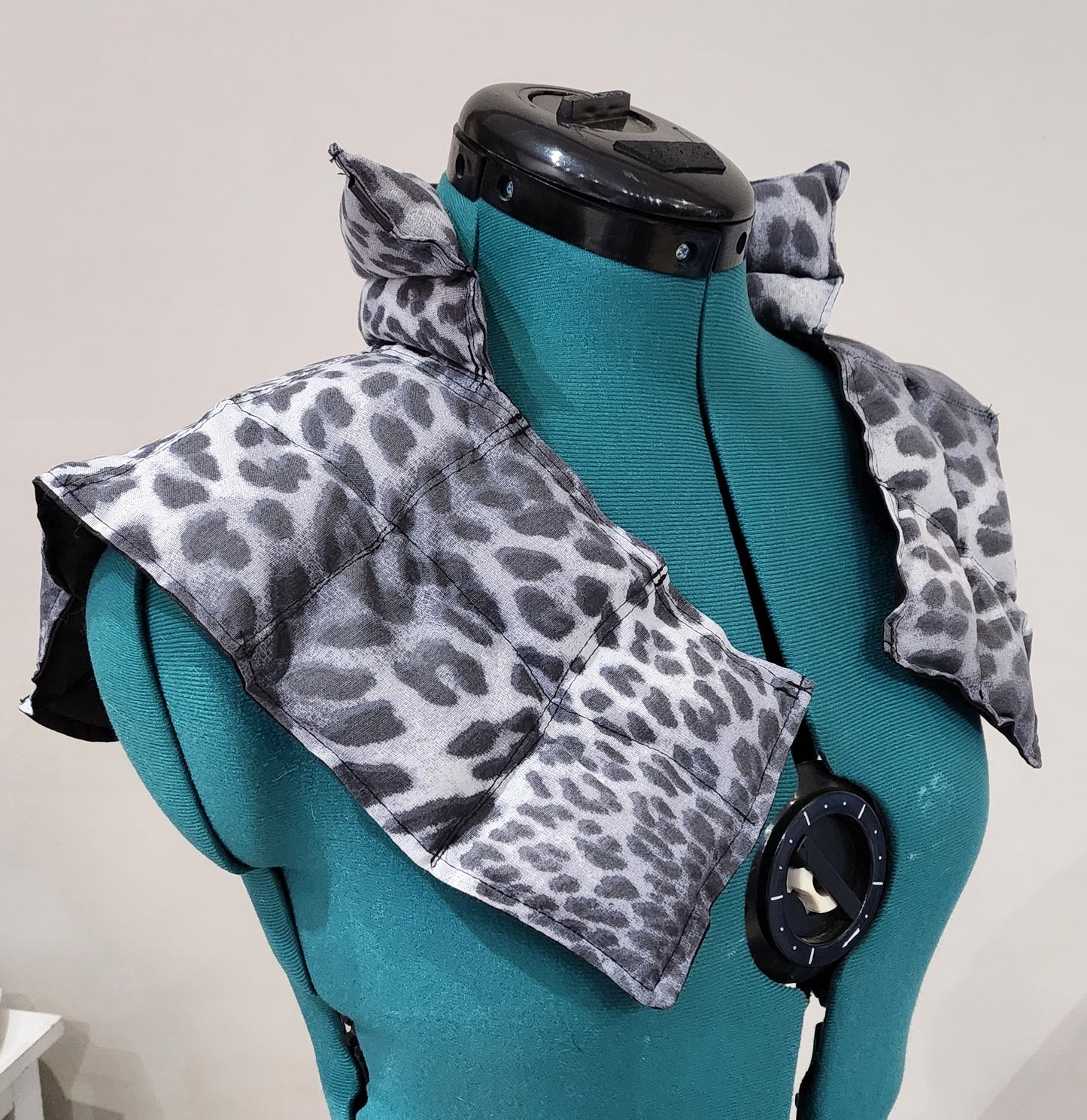 BOSKIND THERAPEUTIC "MOTHER" PACK - LEOPARD Gray